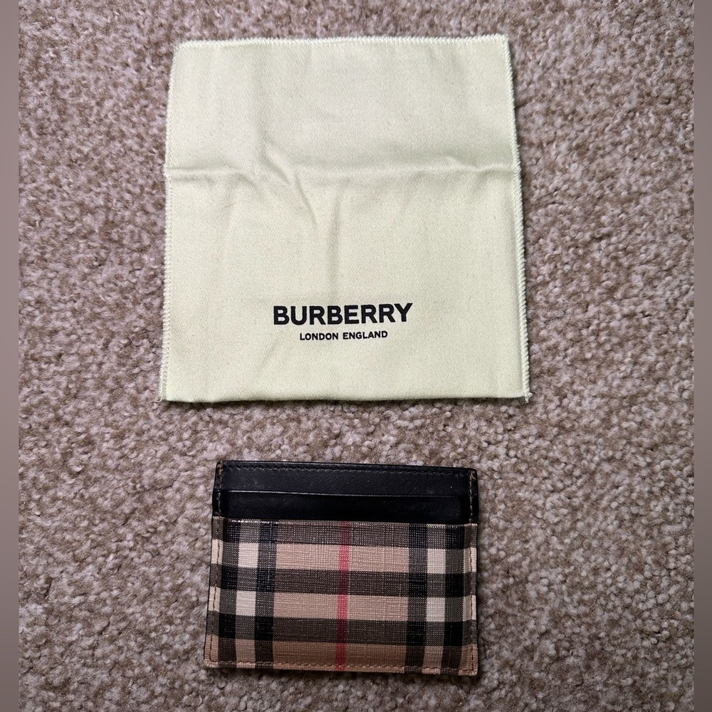 BURBERRY CARD CASE